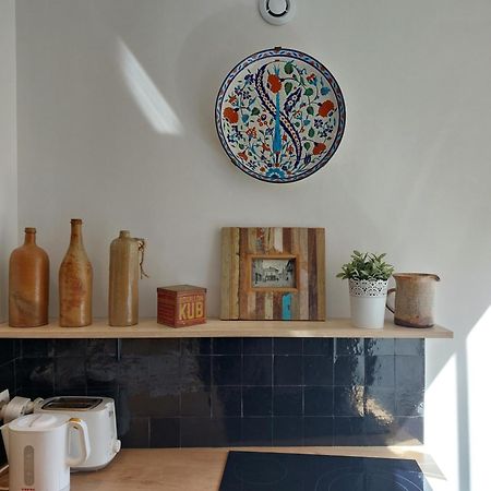 Chez Laurette - Charming Apartment In Historic Village Near Versailles 마를리 르 루아 외부 사진