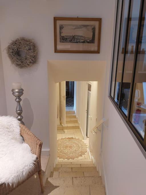 Chez Laurette - Charming Apartment In Historic Village Near Versailles 마를리 르 루아 외부 사진
